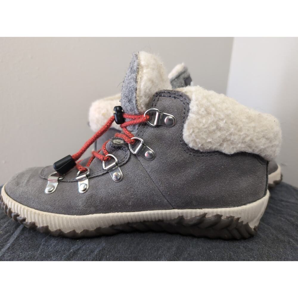 Sorel waterproof cozycore Out Nd About gray outdoor winter boots 3 - Picture 8 of 10